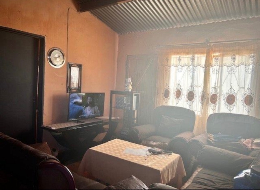 2 Bedroom Property for Sale in Harry Gwala Free State